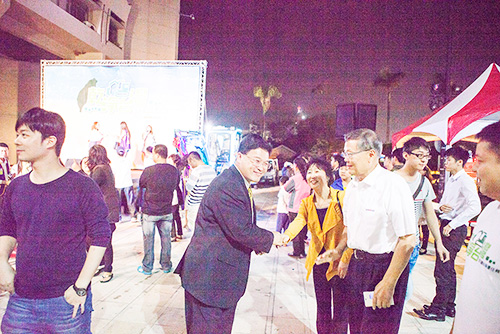圖說怪手環(huán)臺(tái)凈灘活動(dòng)，智繪山河智能環(huán)保節(jié)能