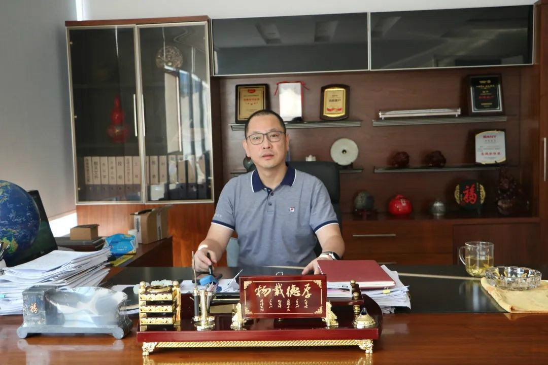 從事樁基礎(chǔ)20多年閱機(jī)無(wú)數(shù)，這家公司無(wú)條件信任山河智能