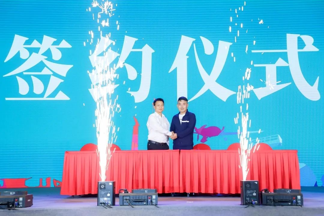 “機甲盛宴”長沙展圓滿收官！山河智能展區(qū)亮點精彩回顧
