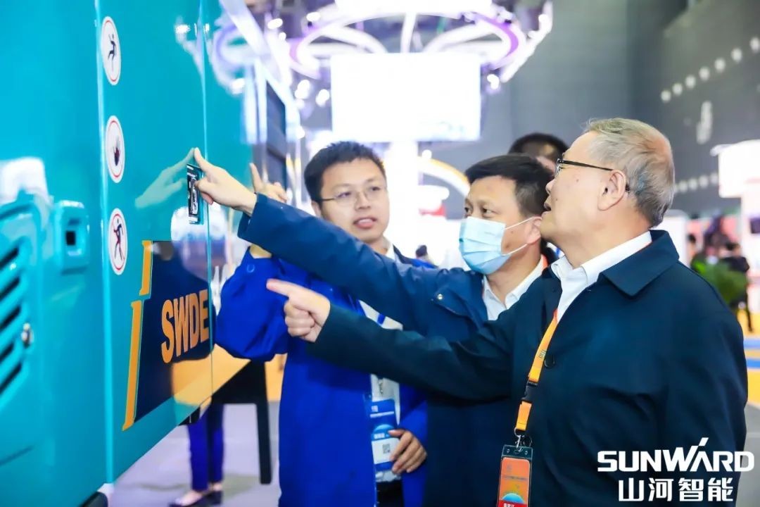 “山河綠”亮相長沙國際工程機械展，50余款產(chǎn)品盡顯山河智能創(chuàng)新實力