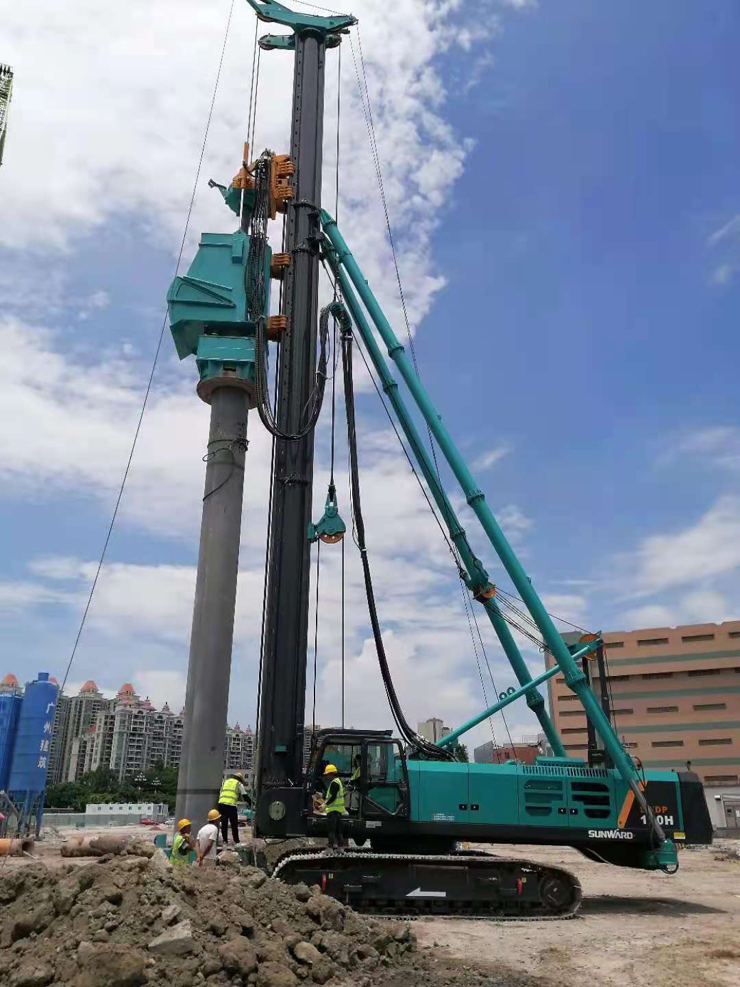 入巖效率取得突破性提升！山河智能隨鉆跟管鉆機廣受好評