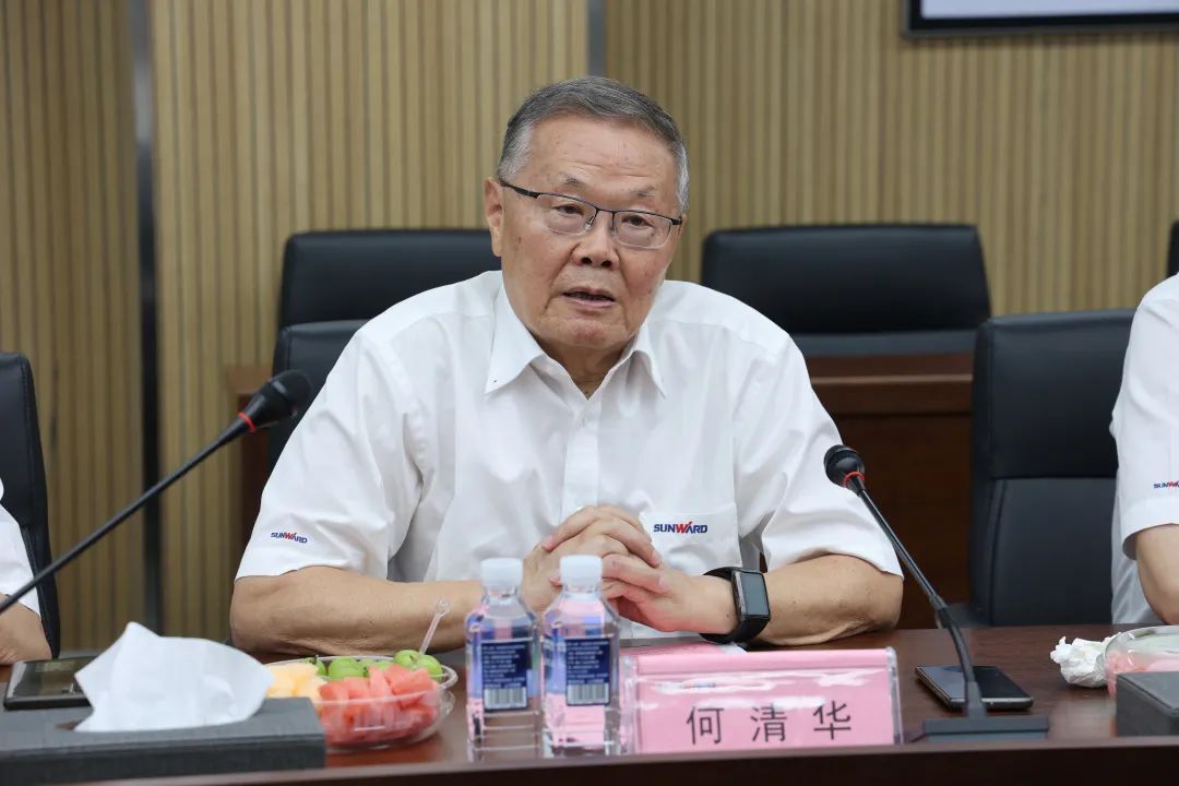 紫金礦業(yè)集團黨委書記、董事長陳景河蒞臨山河智能考察交流