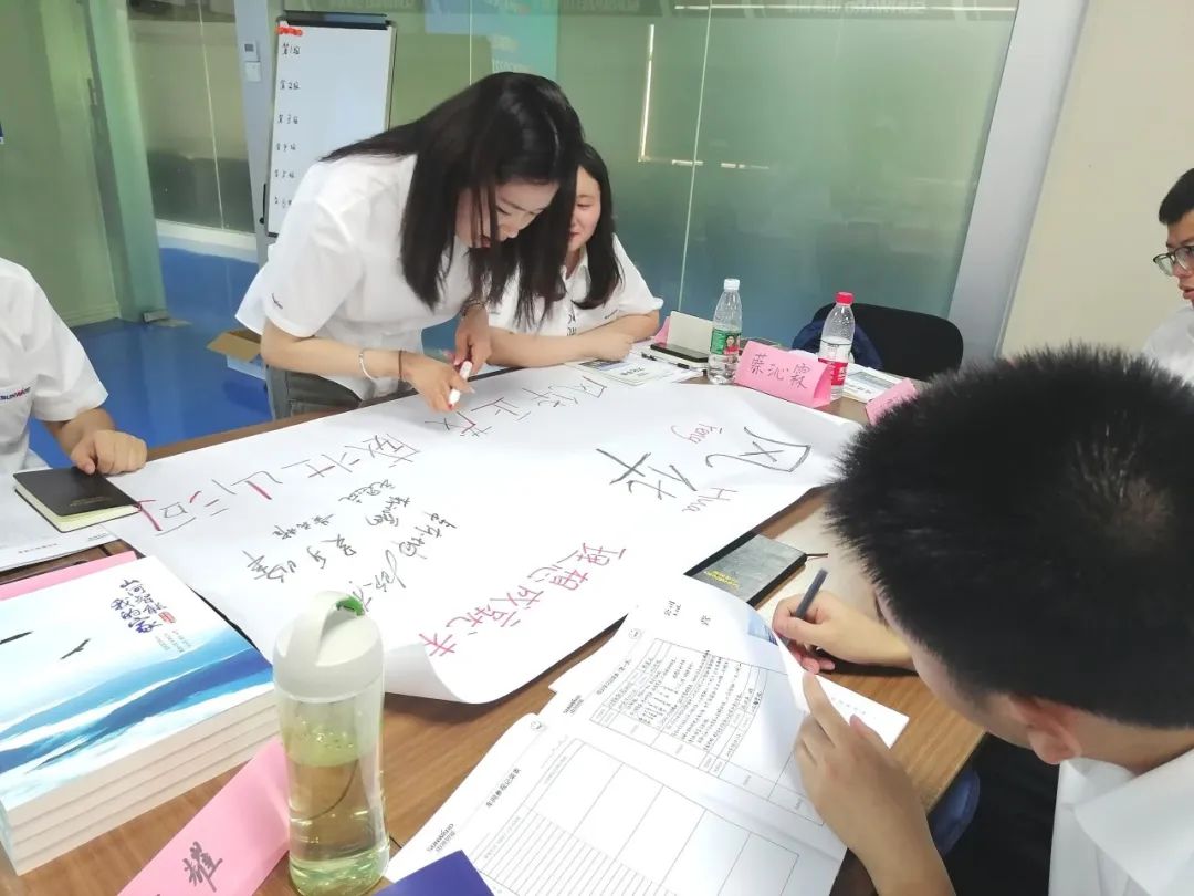 校招 | 盛夏七月，這群“向著太陽奔跑”的少年來山河智能啦！