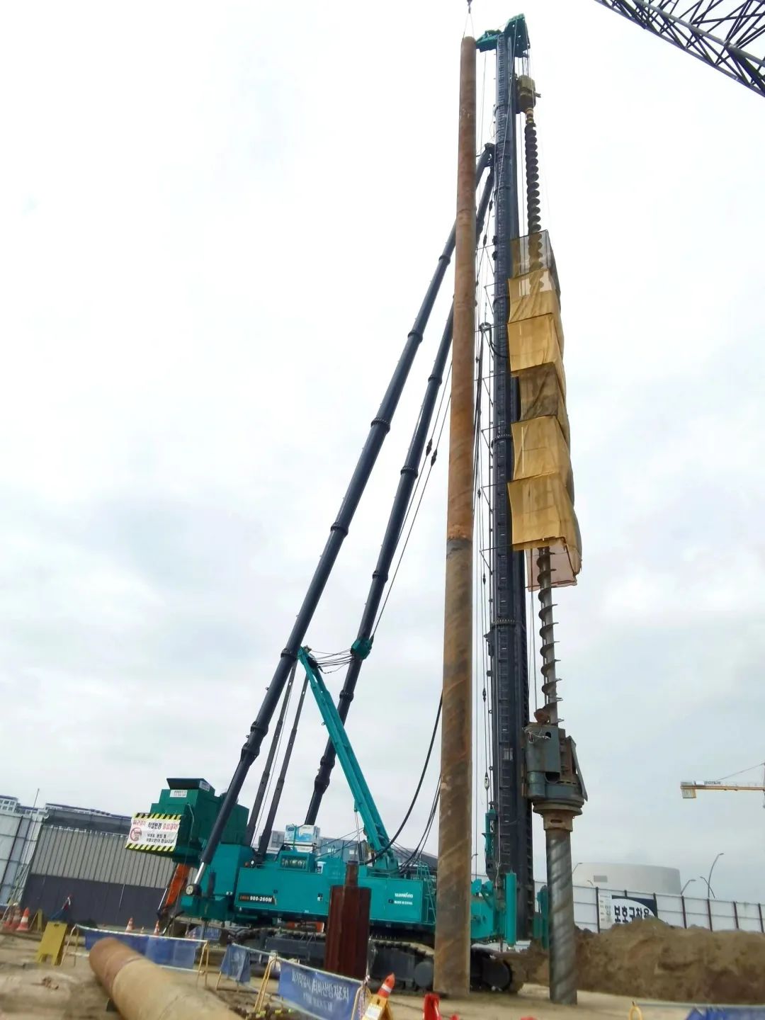 “全球最高樁架”嶄露頭角！山河智能實力助建韓國首爾麻古MICE綜合園區(qū)