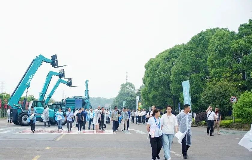 2025 CICEE | 為客戶創(chuàng)造價值，山河智能客戶交流會圓滿舉辦