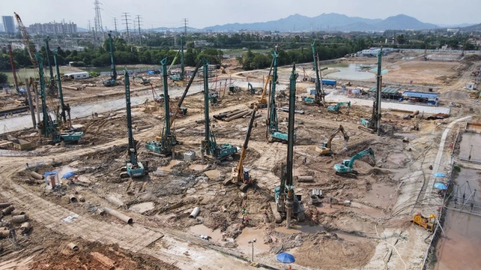 近20臺“山河綠”裝備實(shí)力集結(jié)，助力廣佛西環(huán)工程建設(shè)跑出“加速度”